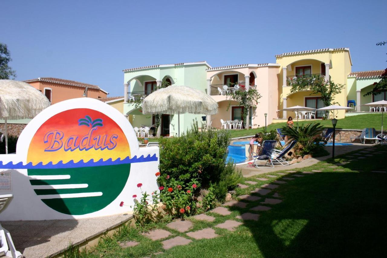 Residenza Pierre et Vacances Badus Badesi Exterior foto